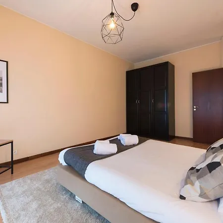 Lovelystay - Serralves With Free Parking Apartment Porto