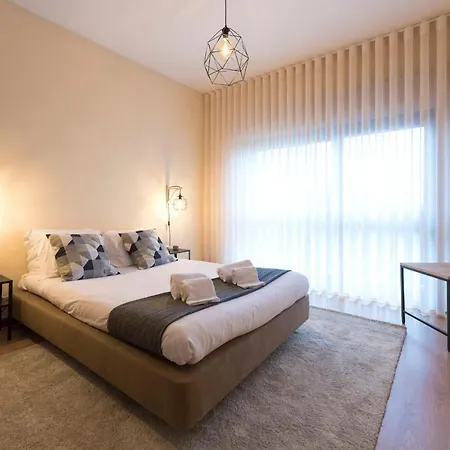 Apartment Lovelystay - Serralves With Free Parking Porto